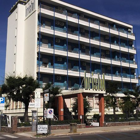 Hotel Bristol - Koolibry Hotels Cervia Extérieur photo