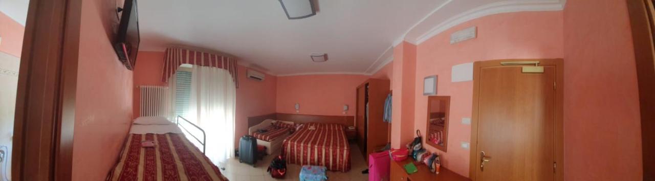 Hotel Bristol - Koolibry Hotels Cervia Extérieur photo