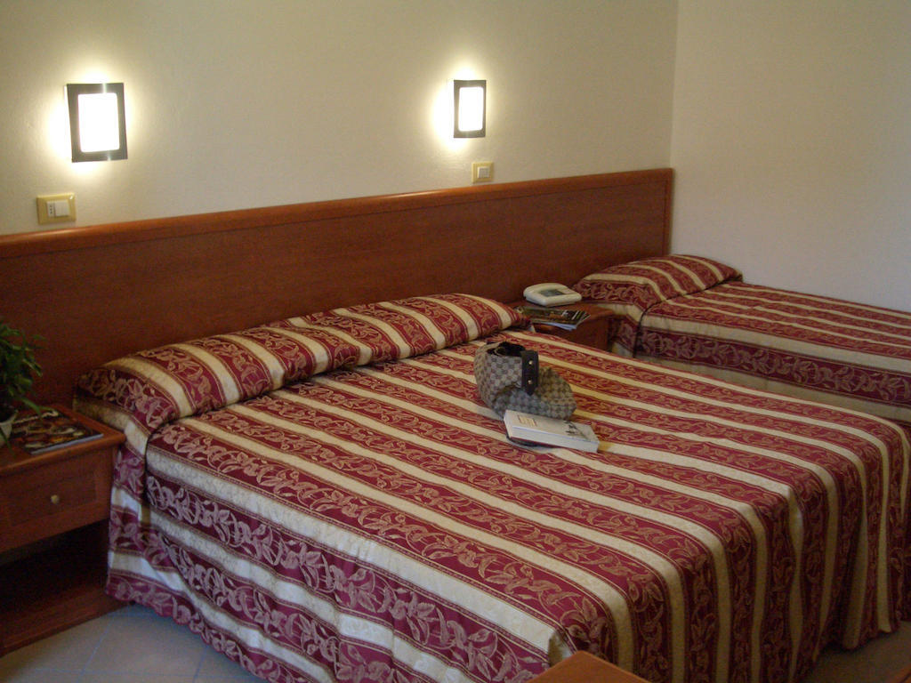 Hotel Bristol - Koolibry Hotels Cervia Chambre photo